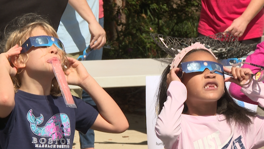 Riverchase Elementary students excited over annular solar eclipse - Vimarsana News