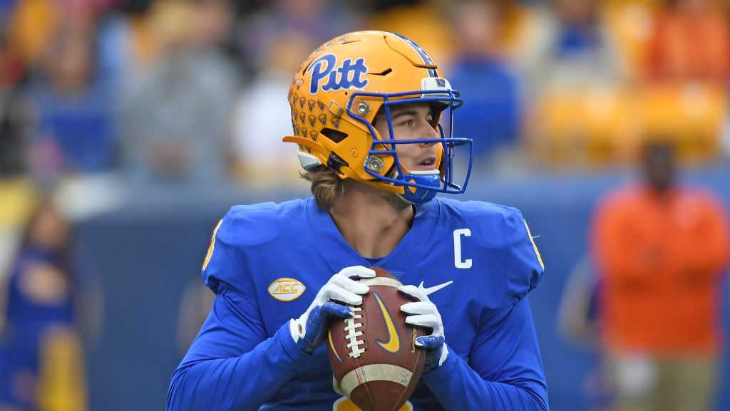 Steelers Draft Kenny Pickett for QB • Hibernia Bar