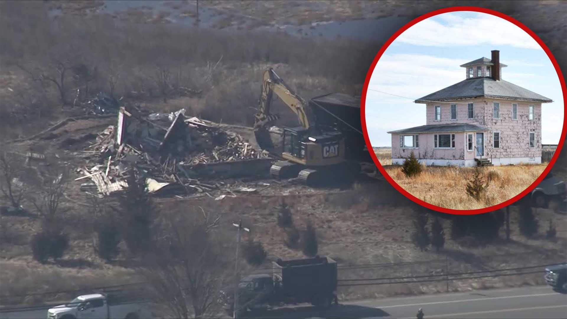 The Pink House,' a Mass. landmark, torn down Tuesday morning