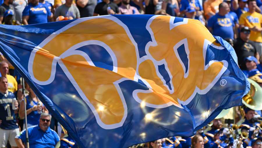 Fans fly a Pitt flag during the NCAA football game between the Pittsburgh Panthers and the Tennessee Volunteers on September 11, 2021, at Neyland Stadium in Knoxville, TN.