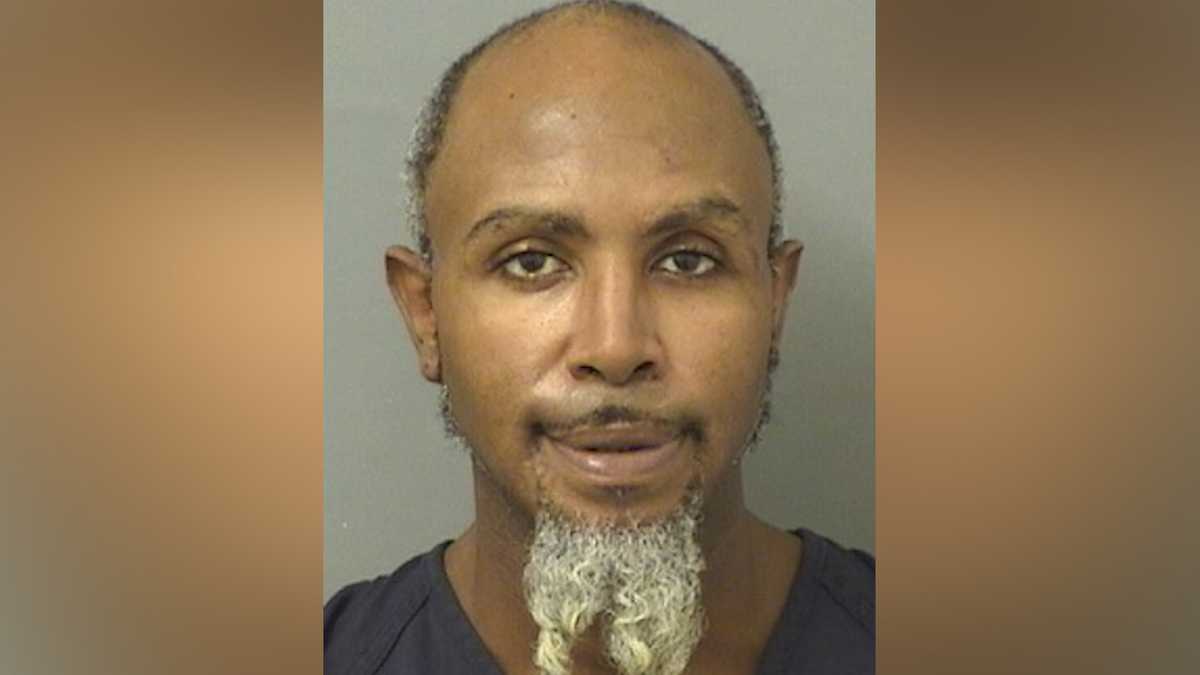 Florida man claims ‘stand your ground’ defense in death of iguana