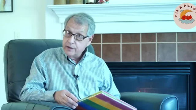 Grandfather reads bedtime stories to thousands of kids on YouTube - Vimarsana News