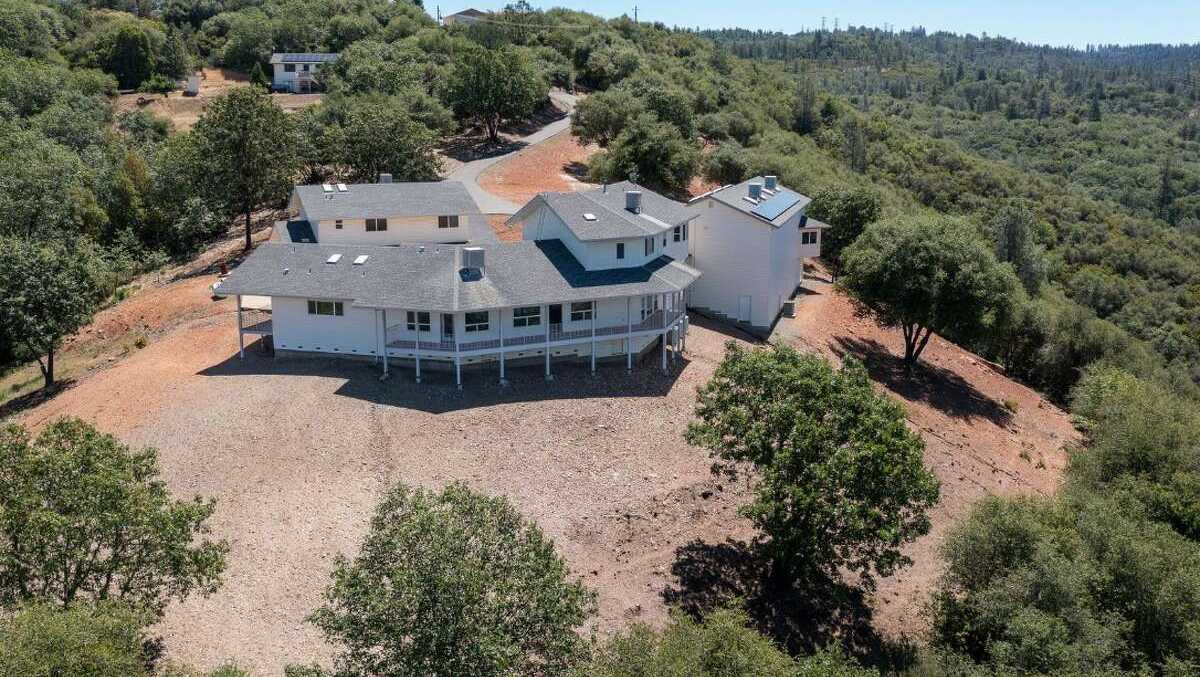 California home listing with giant mystery room confounds the internet