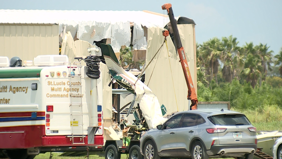 Witnesses describe moments plane went down in St. Lucie Co., Fla.
