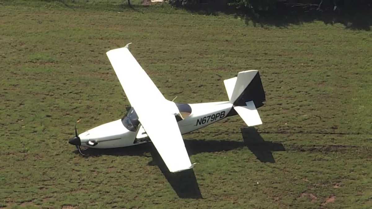 Plane makes emergency landing near Wiley Post Airport, officials say