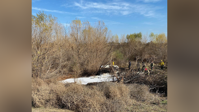4 killed in plane crash at Southern California airfield