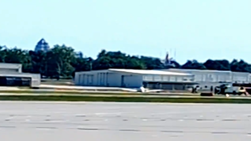 Des Moines Airport’s runway has reopened after an emergency landing