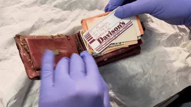 Lost wallet found in theater after 65 years - Vimarsana News