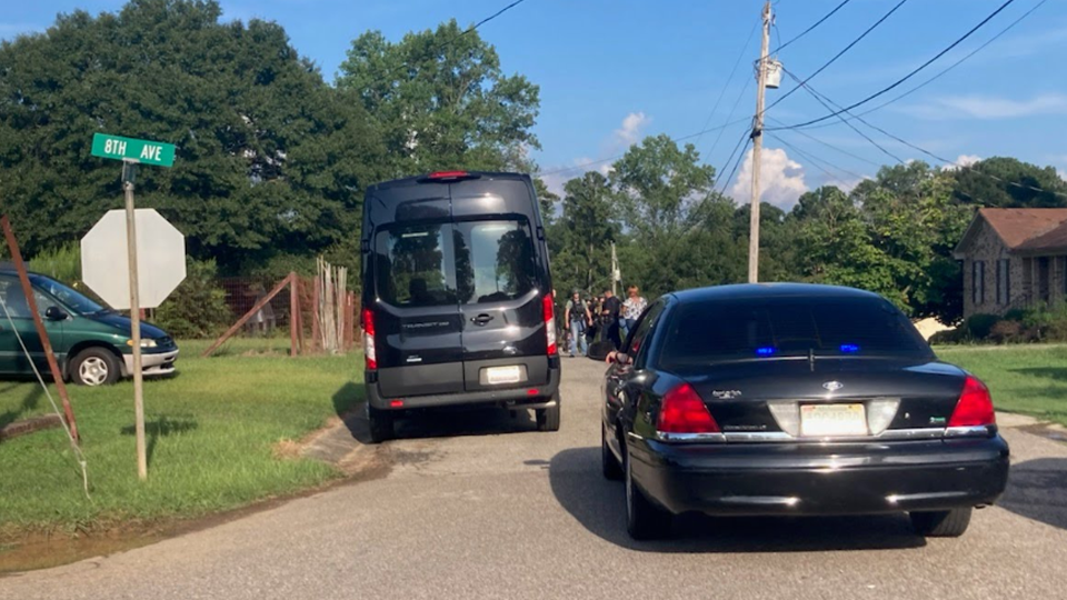 Hours-long standoff in Pleasant Grove ends with burglary suspect in ...