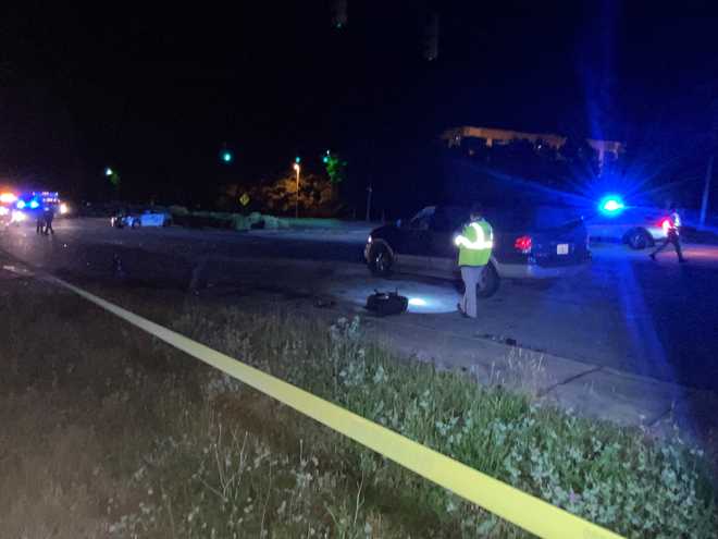 Greenville County crash leaves woman dead