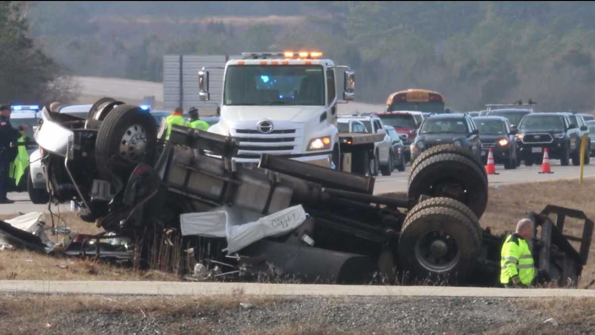 1 dead, 2 injured in tractortrailer crash in Plymouth