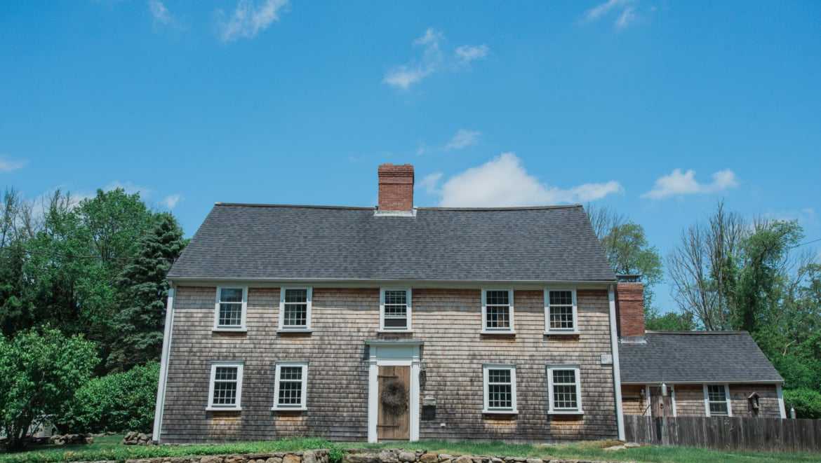 Oldest house on sale in America resides in Massachusetts - Vimarsana News