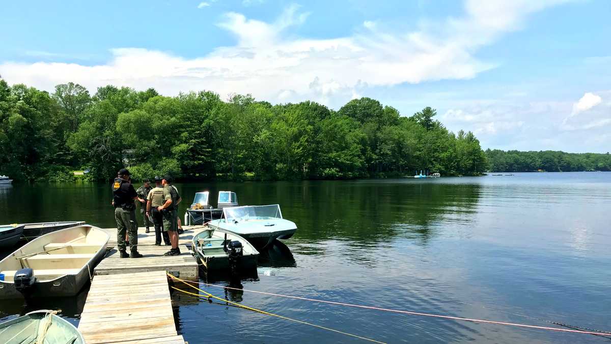 Man found dead in boat on Pocasset Lake