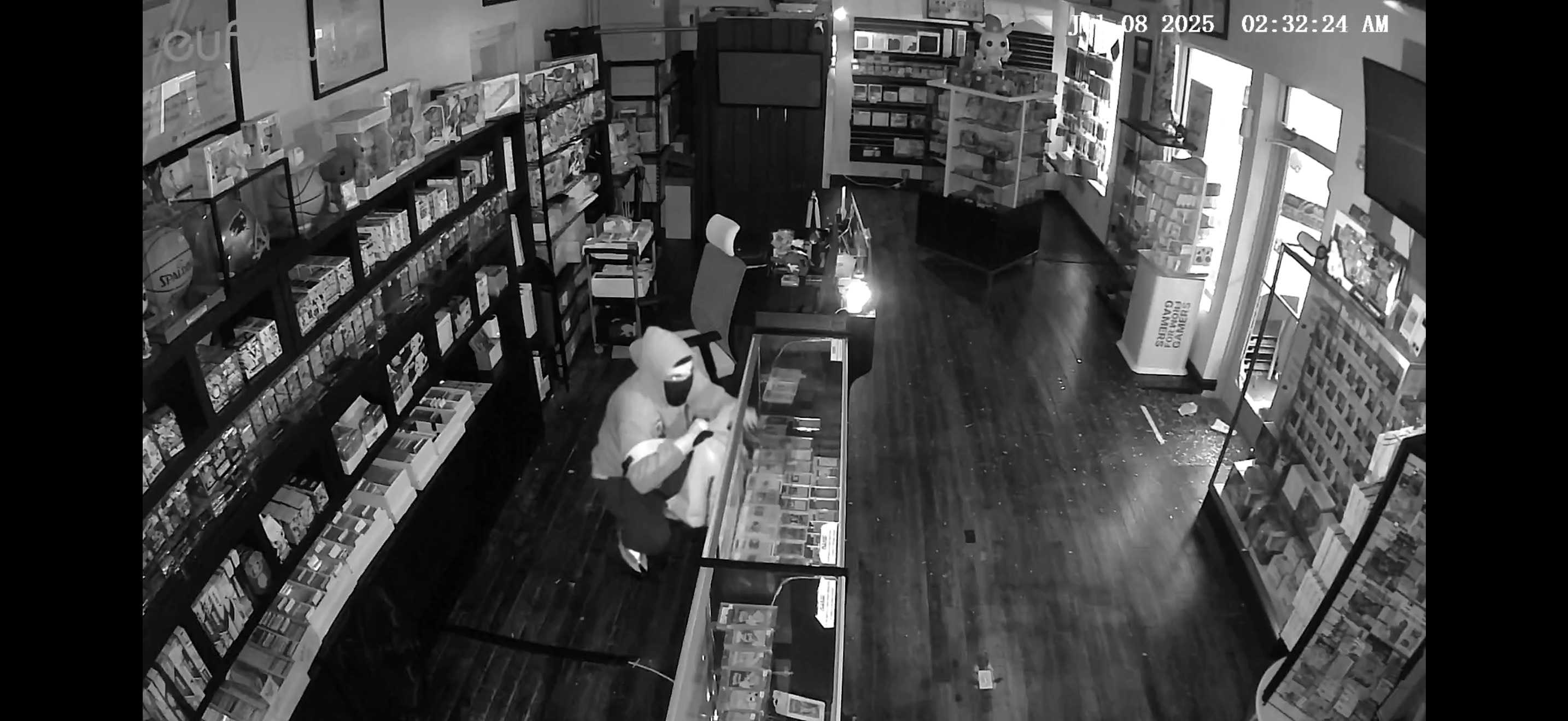 WATCH: Robber snags $115K in Pokémon collectibles in 30-second smash-and-grab heist