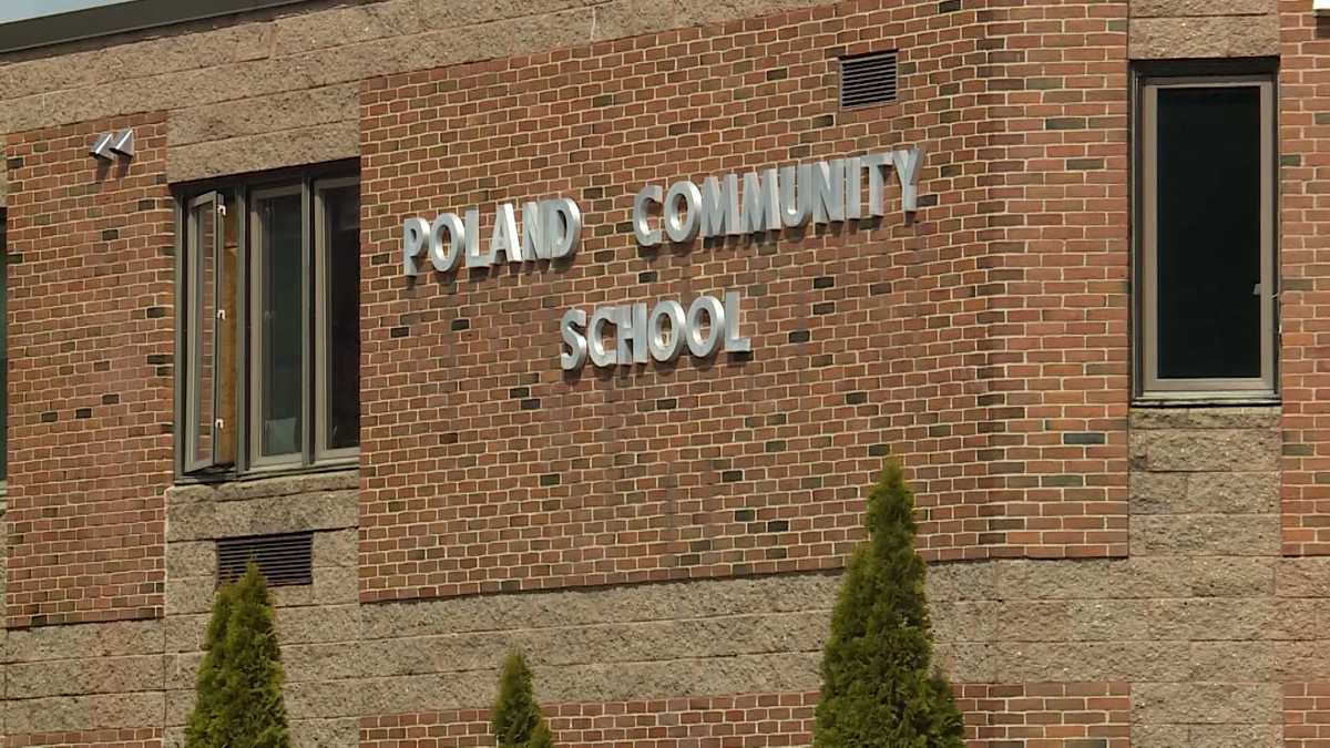 Poland school reopens after water damage leads to weeklong closure