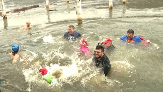 Hundreds plunge into Mon River for good cause - Vimarsana News