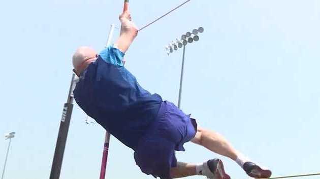 90-year-old Lebanon resident aiming for senior pole vault title - Vimarsana News