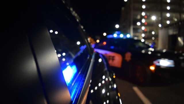 North Carolina police see bank robbers switch getaway cars - Vimarsana News