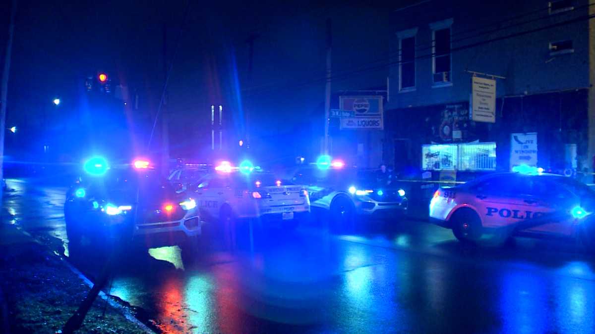 Man dies after being shot in Russell neighborhood, police say