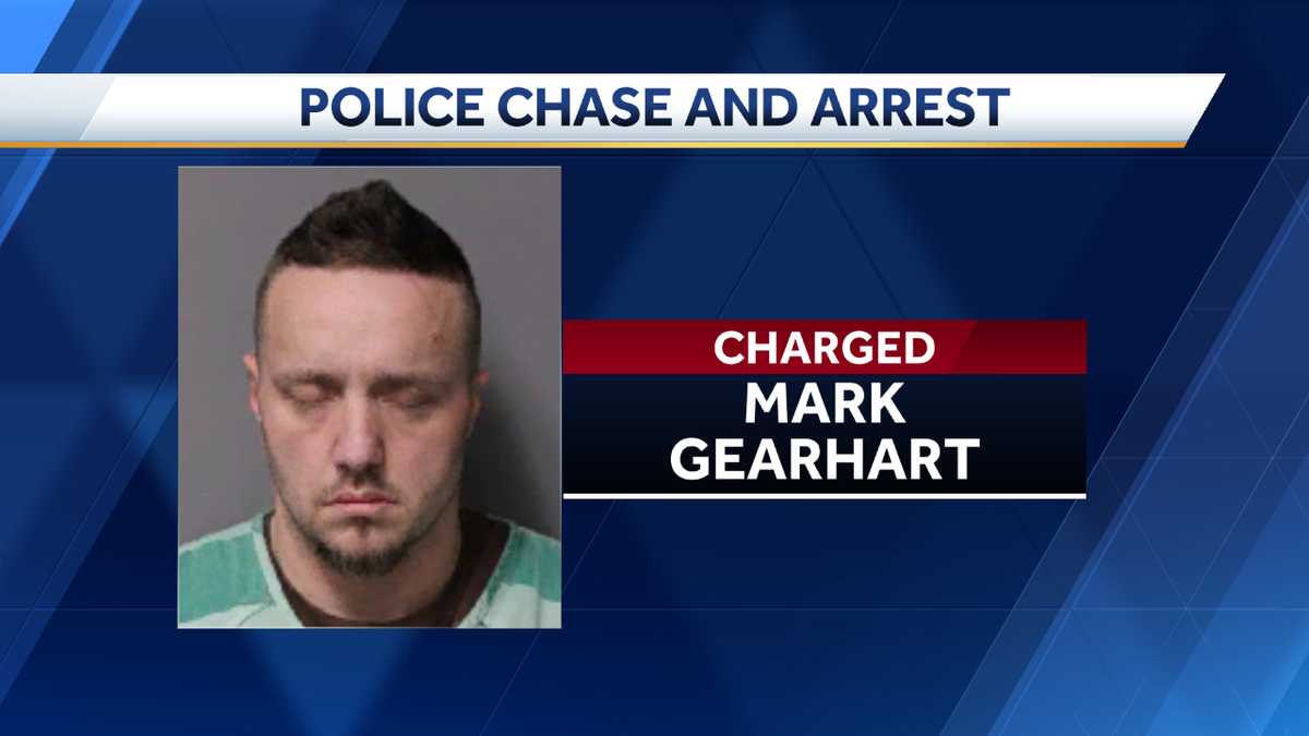Police: Des Moines man led officers on a chase in stolen SUV - KCCI