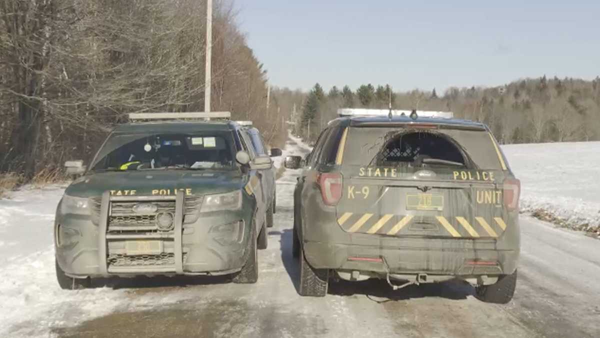 Police 2 dead after shooting in Lamoille County