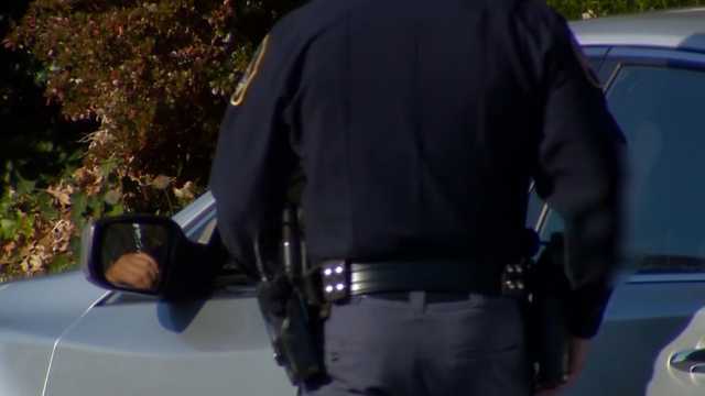 Woman pushes to educate teens on what to do during police traffic stops - Vimarsana News