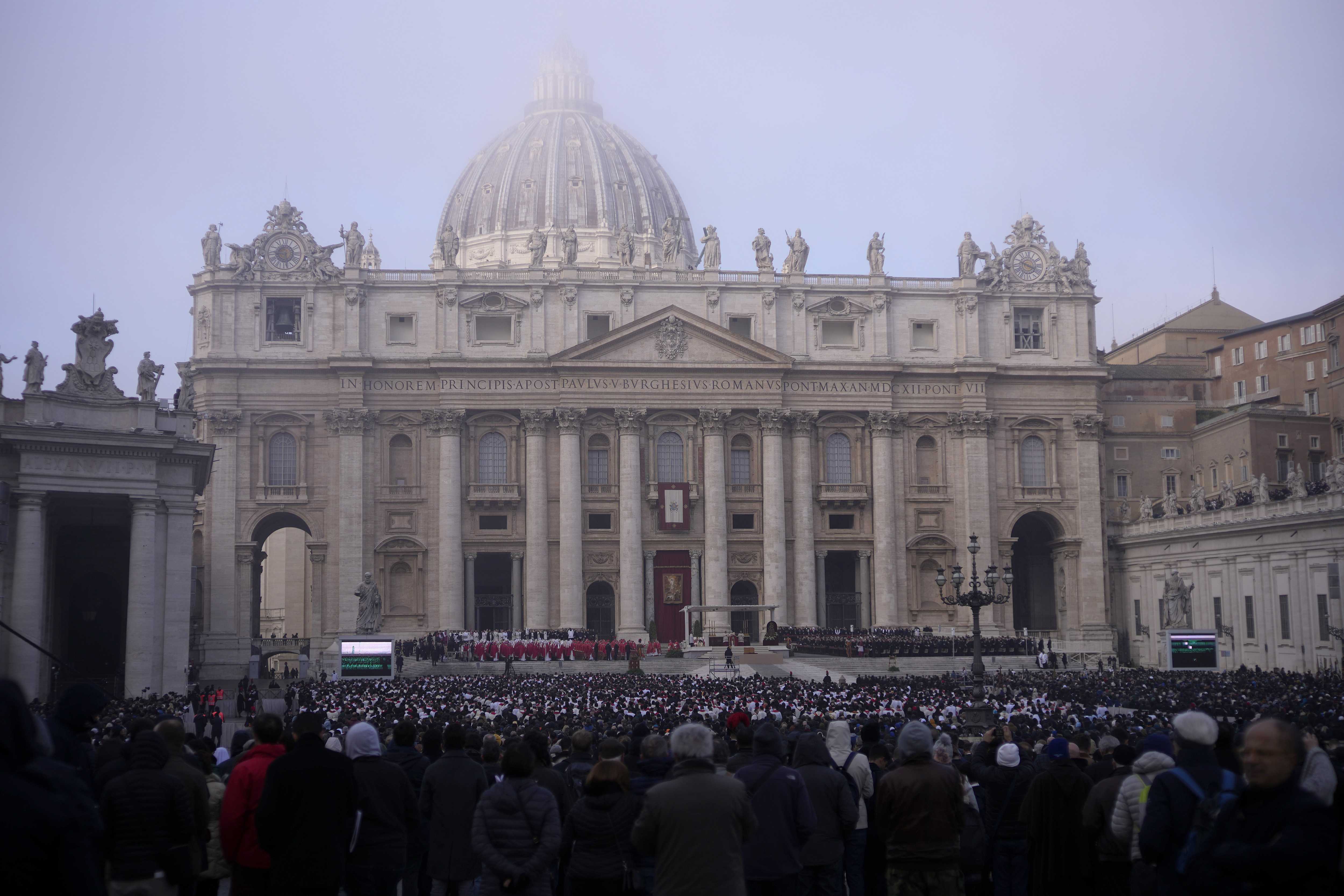 Thousands Mourn Benedict XVI At Funeral Celebrated By Pope