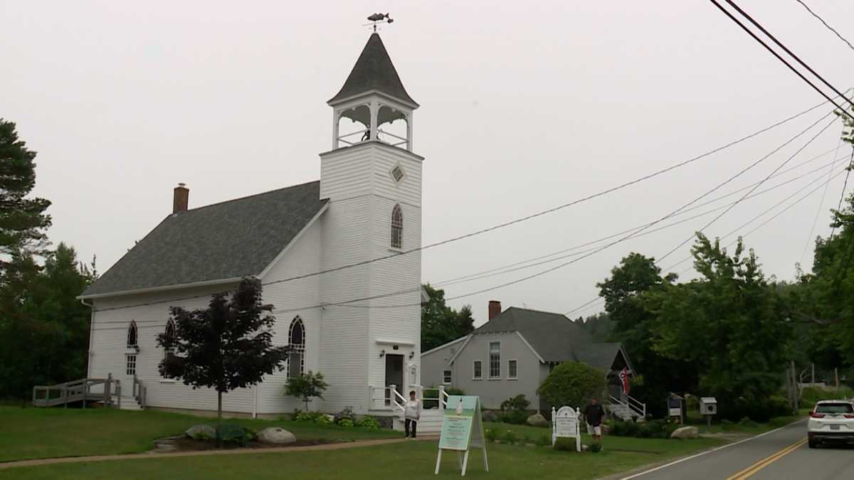 Historic Maine chapel set to celebrate 125th anniversary