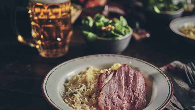 Where you can get pork and sauerkraut for New Year's - Vimarsana News