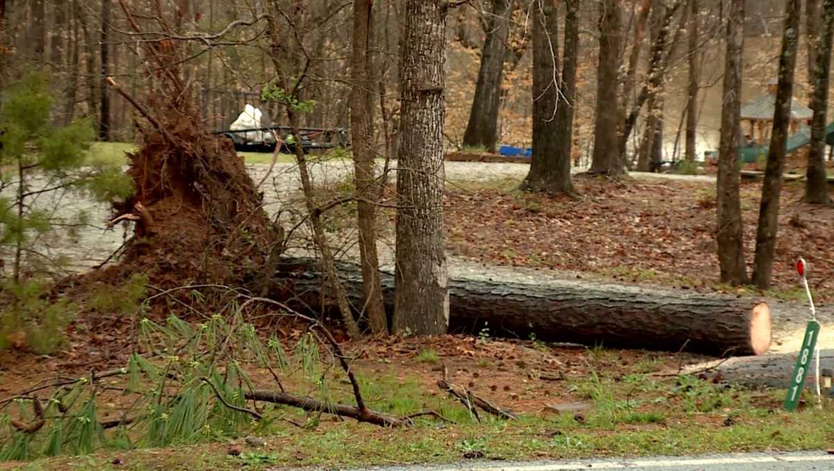 EF0 tornado touched down in Laurens County, NWS says