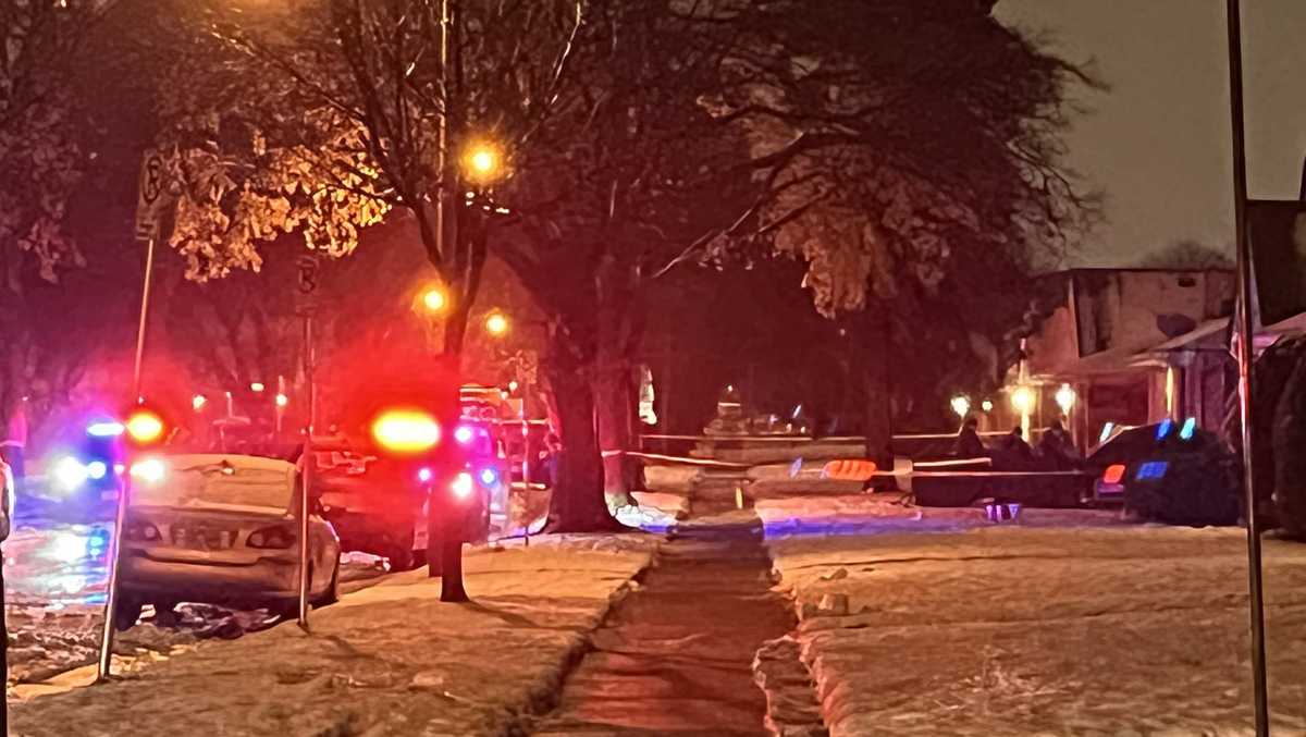 Mailman killed while delivering letters in MKE
