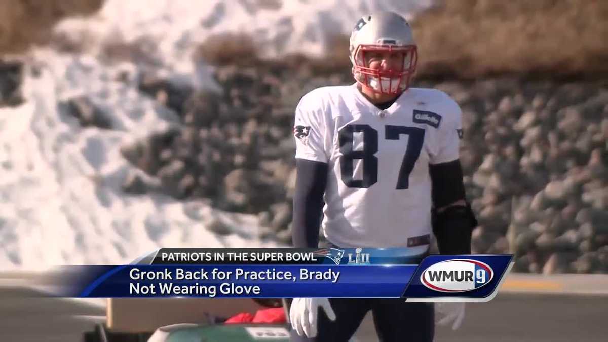 No glove for Brady, Gronk back at Patriots' Saturday practice