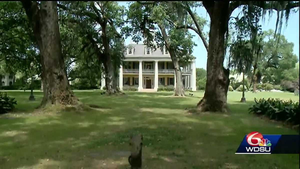 Plantation owner offers to pay 1M to house Confederate monuments on