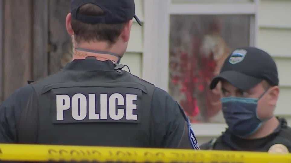 Police searching for two suspects in deadly Burlington shooting