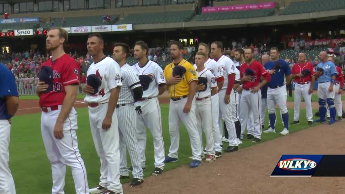 Johnny Bench manages Louisville Stars to Bluegrass World Series win