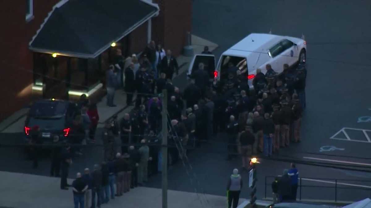 Man accused in crash that killed Charlestown police officer expected to appear in Scott County court