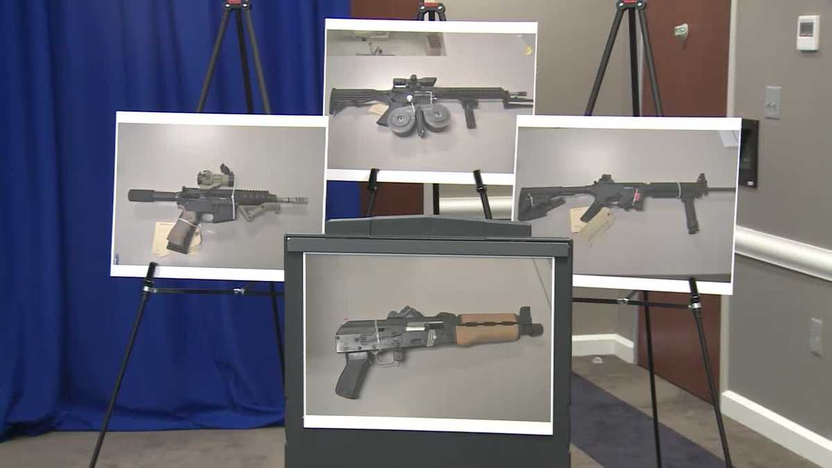 Authorities announce 40count indictment of 5 members of Louisville's