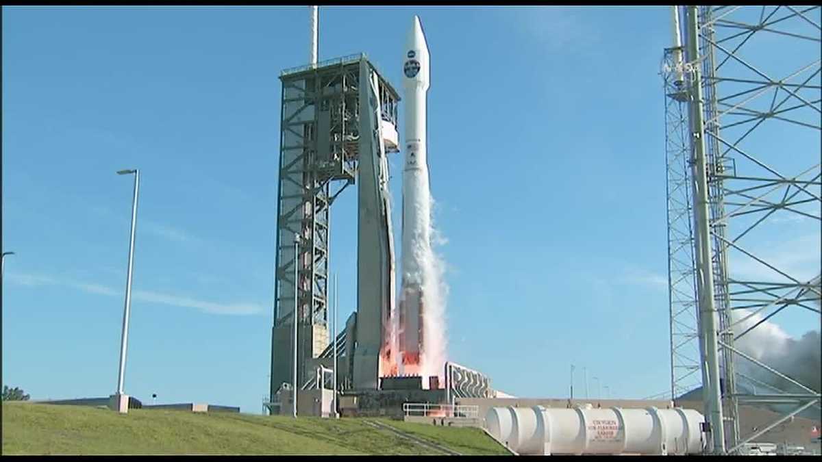 NASA launches last of its longtime tracking satellites