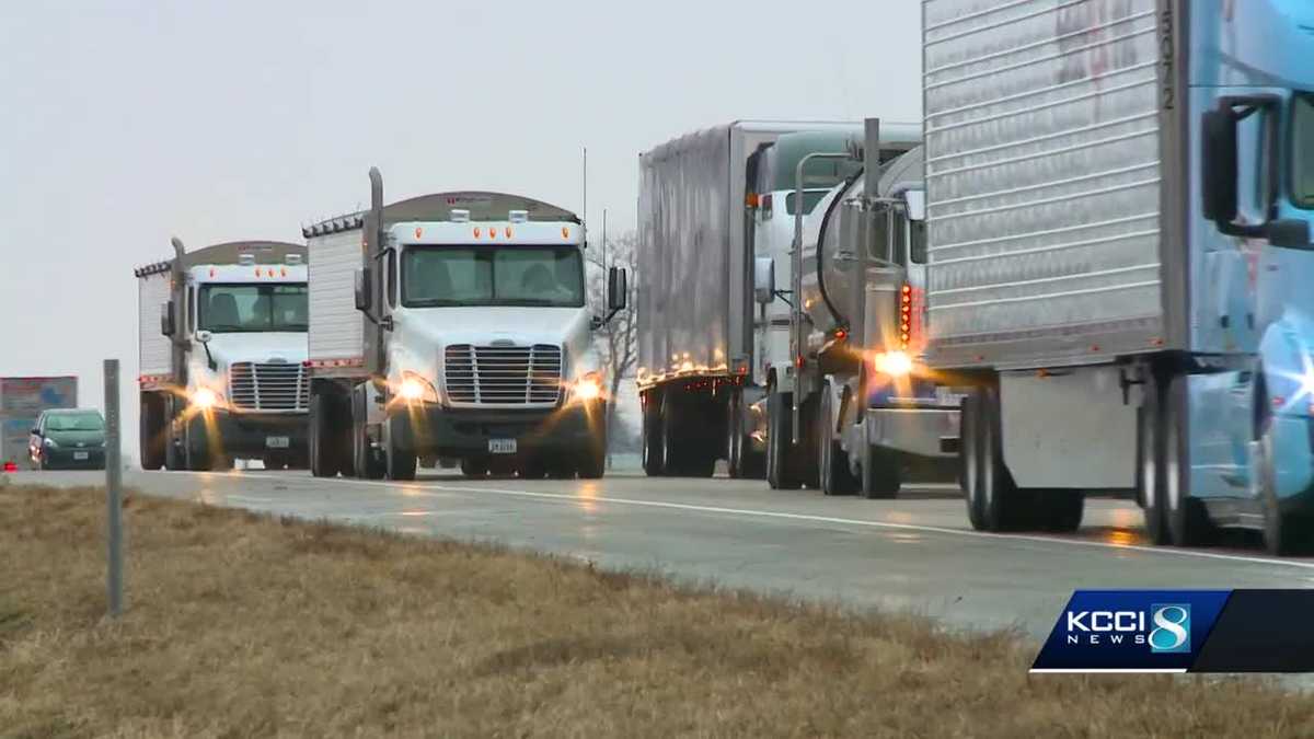 Iowa DOT curbs idea to make I-80 a toll road