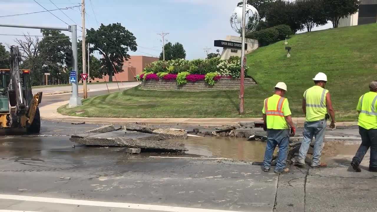 Evening Commute Plagued With Delays From Water Main Breaks