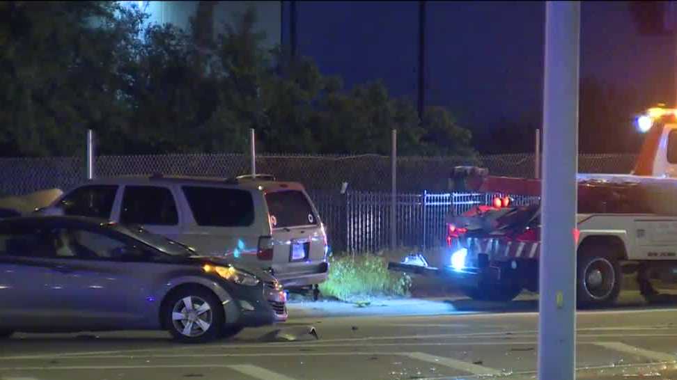 Woman dies after being hit by two vehicles on I-35 in Oklahoma City
