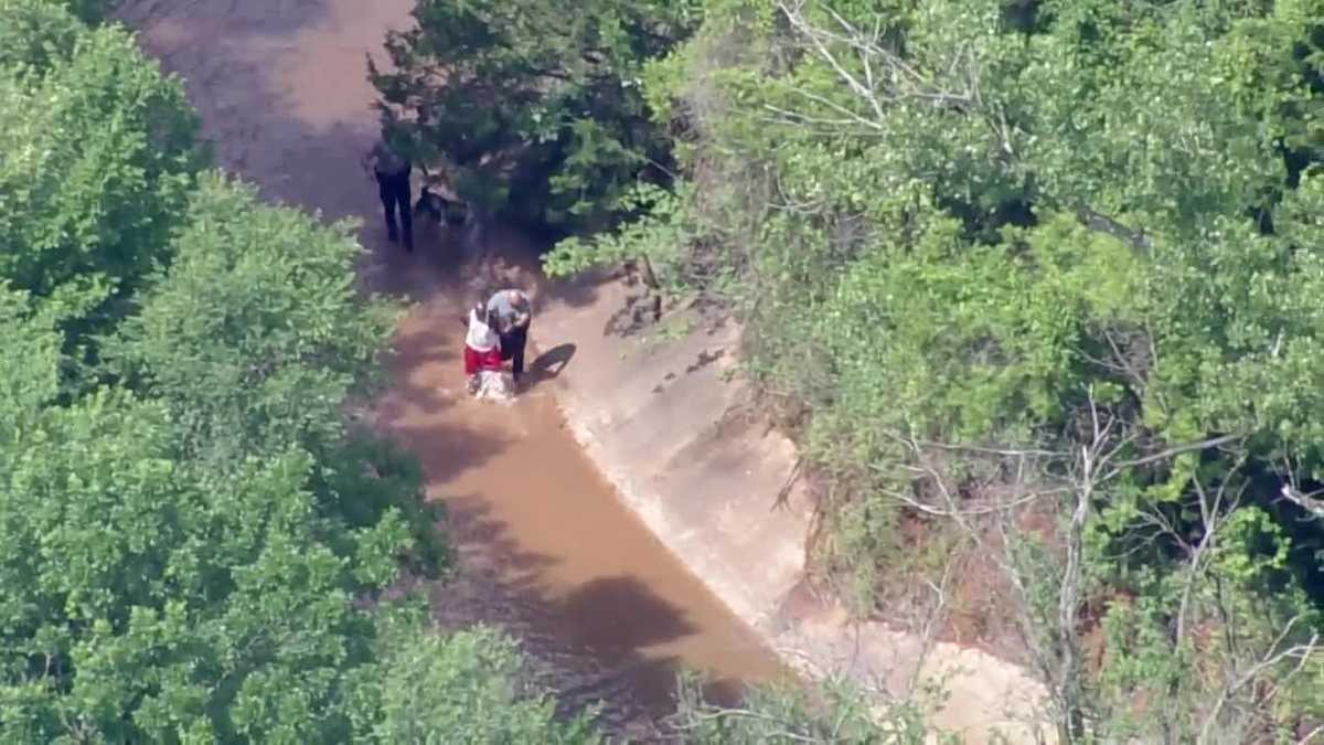 Two In Custody After Police Chase In Southeast Okc 