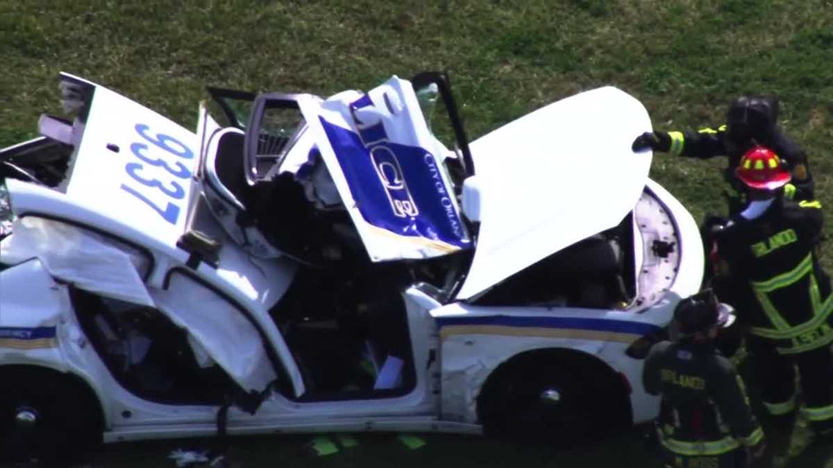 Orlando police patrol car crash leaves 2 officers hurt