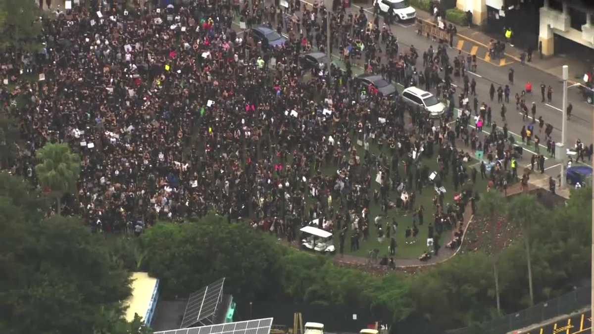 Orlando protests continue in spite of rain