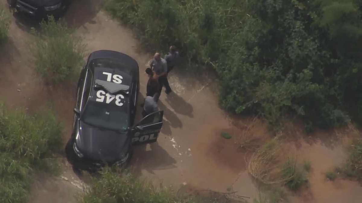 Person in custody after leading officers on pursuit in stolen car in NW ...