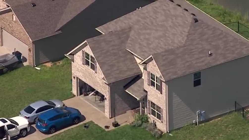 Armed suspect fatally shot by officers in Shepherdsville after