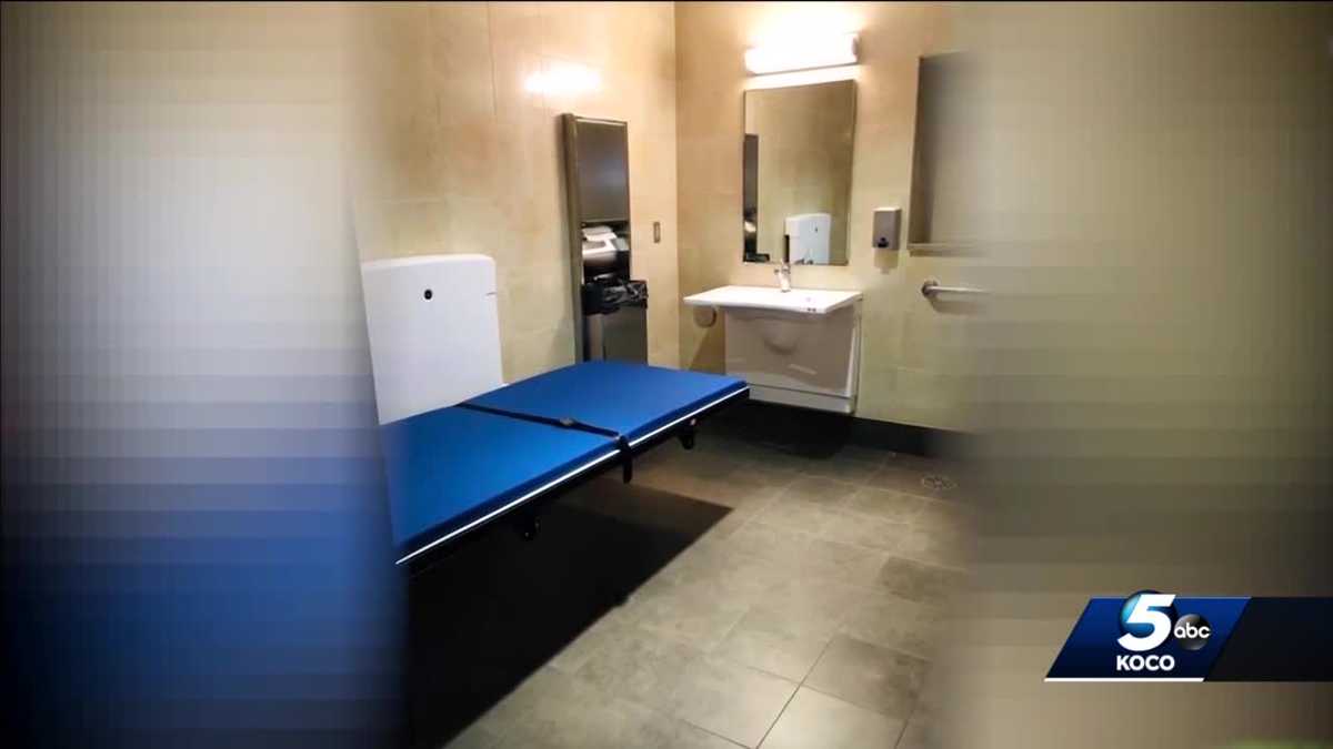 Family asking lawmakers to require adultsized changing tables in