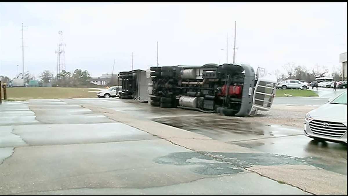 No injuries reported after tornado touches down in Jefferson, parish ...