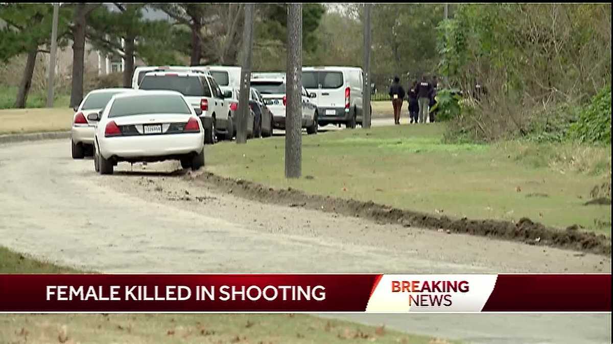 Woman shot and killed in New Orleans East, police say
