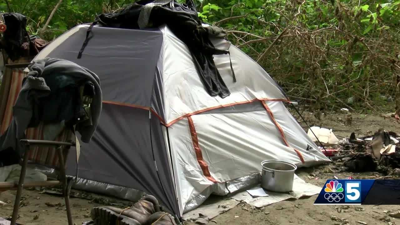 Concerns over the heat grow for houseless Vermonters as more are forced to live outside this summer - Vimarsana News